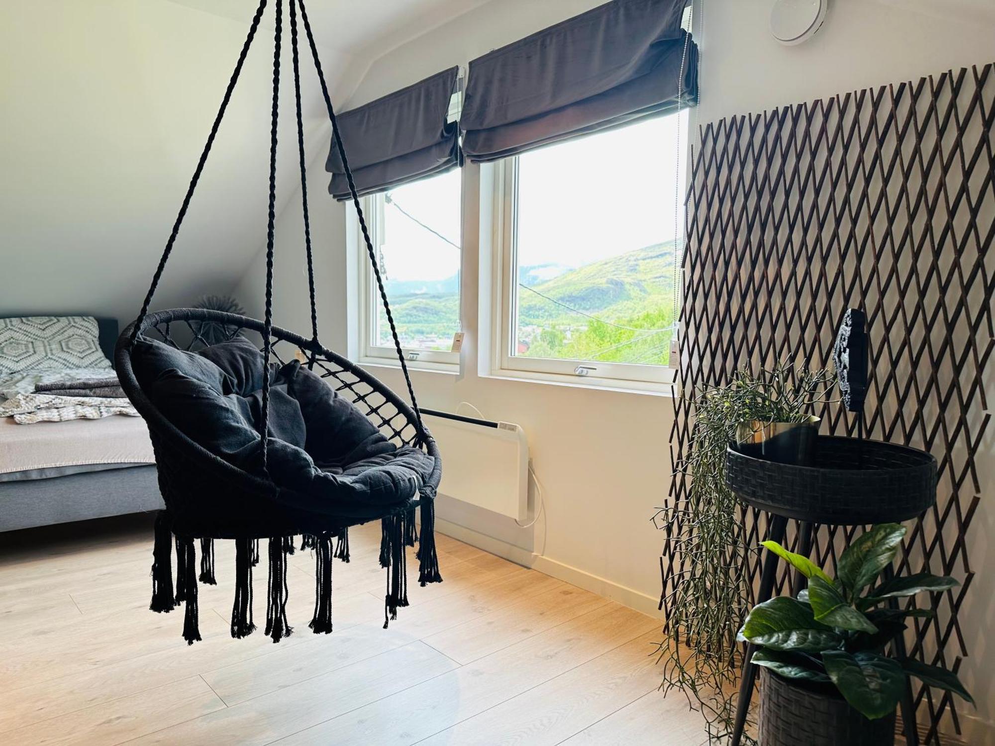 Apartment Arctic Loft Skjervoy